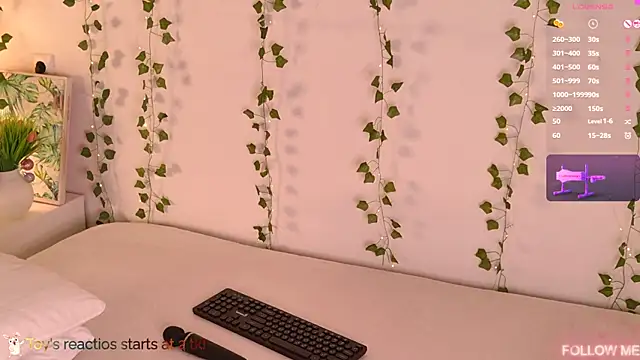 CarlyMilton online show from 07.12.26