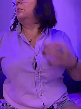 PaulinaSanders X online show from 02.05.25