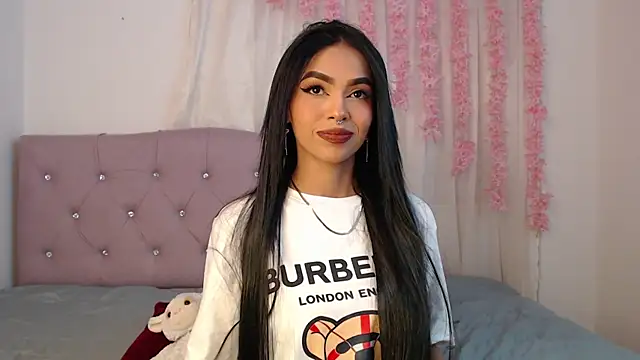 Alleanys Cristal online show from 01.18.25