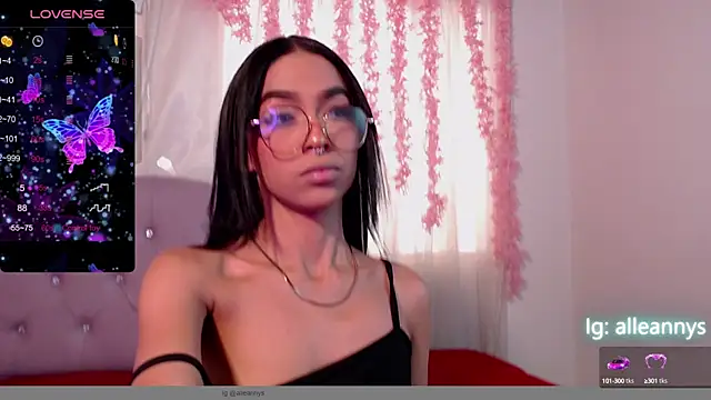 Alleanys Cristal online show from 02.20.25