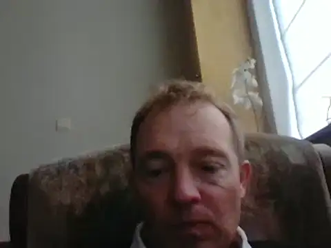 Snapshot of bertolini chatting on 12.15.24 bertolini online show from 12.15.24