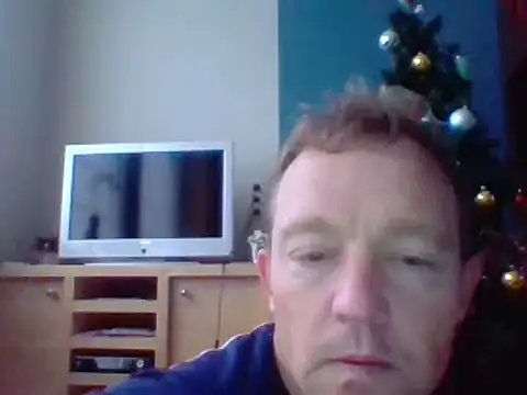 Snapshot of bertolini chatting on 12.24.24 bertolini online show from 12.24.24