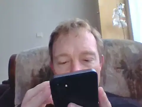 Snapshot of bertolini chatting on 01.26.25 bertolini online show from 01.26.25