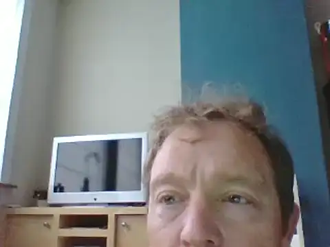 Snapshot of bertolini chatting on 02.24.25 bertolini online show from 02.24.25