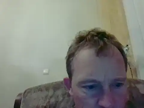 Snapshot of bertolini chatting on 03.14.25 bertolini online show from 03.14.25