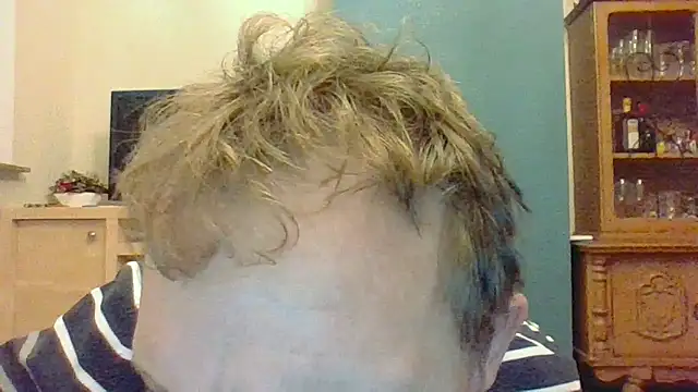 Snapshot of bertolini chatting on 11.14.25 bertolini online show from 11.14.25