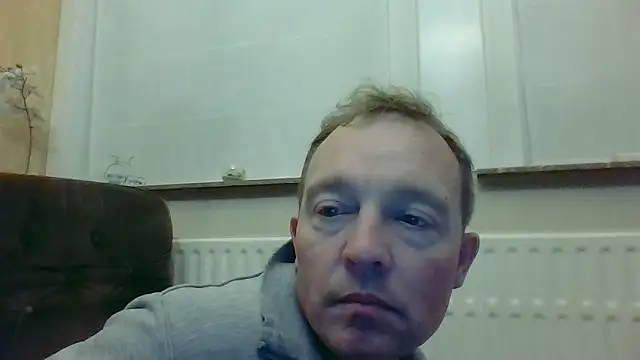 Snapshot of bertolini chatting on 01.13.26 bertolini online show from 01.13.26