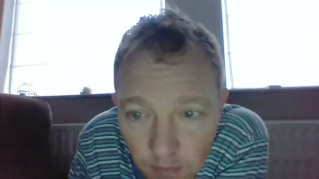 Snapshot of bertolini chatting on 01.15.26 bertolini online show from 01.15.26