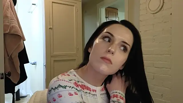 Snapshot of sexylilly69 chatting on 01.13.26 sexylilly69 online show from 01.13.26