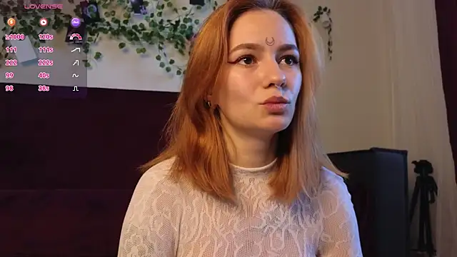 girl with snaketatto0 online show from 09.18.25