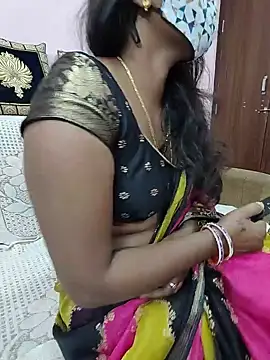 Snapshot of indian-adhaya chatting on 06.11.26 indian-adhaya online show from 06.11.26