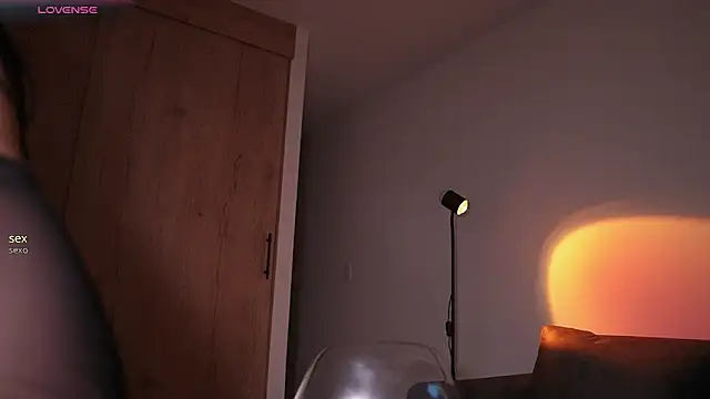 Snapshot of GigiLee_ chatting on 01.15.26 GigiLee online show from 01.15.26