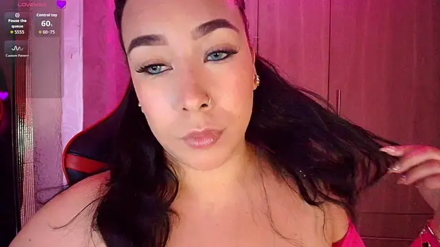 Snapshot of leahtemptation3 chatting on 03.07.26 leahtemptation3 online show from 03.07.26