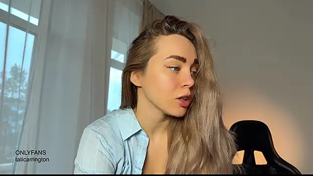 hotexclusive  online show from 11.03.25