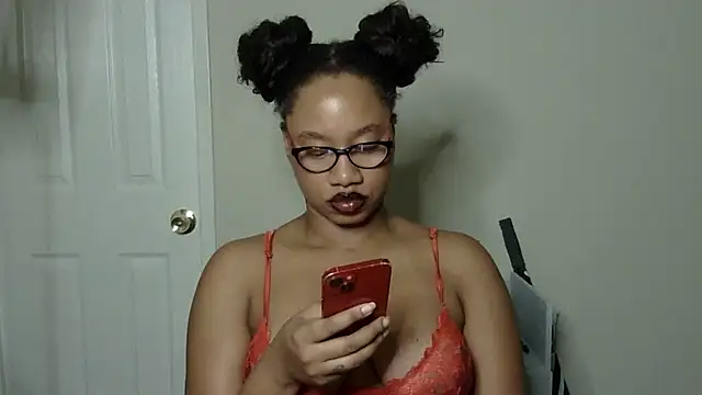 Snapshot of goddessdaisysky chatting on 09.20.25 goddessdaisysky online show from 09.20.25