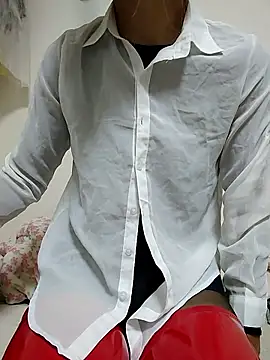 Snapshot of dmmsuzu95 chatting on 09.15.25 dmmsuzu95 online show from 09.15.25