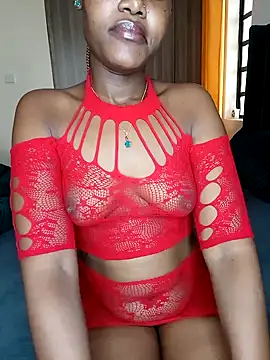 Snapshot of Bossetassy chatting on 12.07.24 Bossetassy online show from 12.07.24