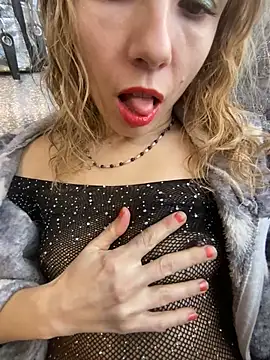 Anita-Smith online show from 02.12.25