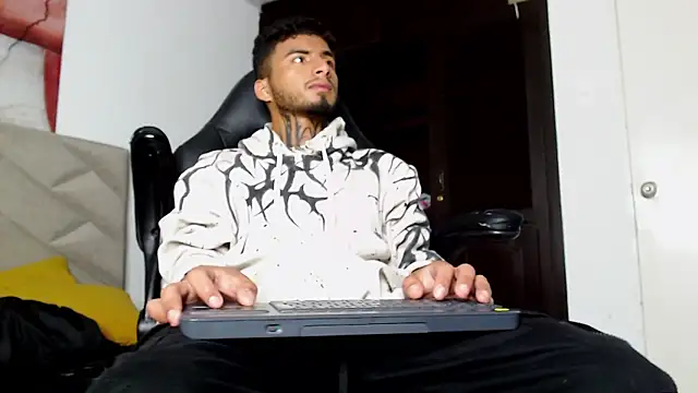 JuanCamiilo 66 online show from 03.14.25