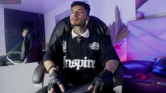 JuanCamiilo 66 online show from 06.18.26