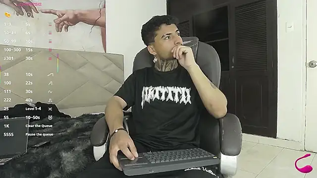 Snapshot of JuanCamiilo_66 chatting on 07.23.26 JuanCamiilo 66 online show from 07.23.26