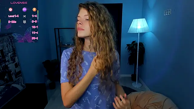 RayaNenlia online show from 09.26.25