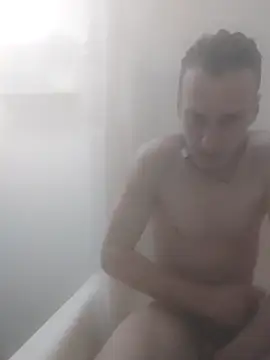 Snapshot of Mrleitenant chatting on 03.11.25 Mrleitenant online show from 03.11.25