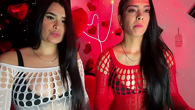 Snapshot of agatha_lovee chatting on 02.14.25 agatha lovee online show from 02.14.25