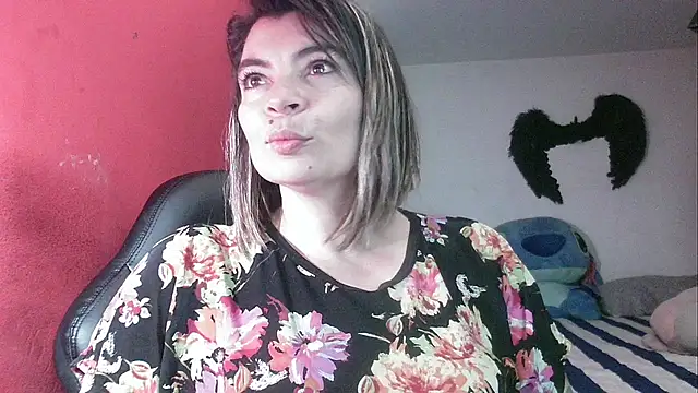 charlotedoll online show from 05.06.26