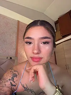 Arianavillada online show from 06.15.26