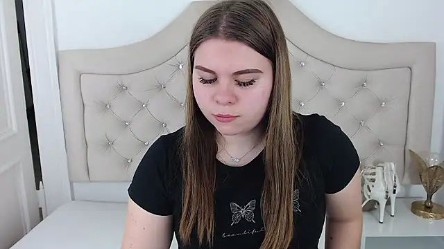 Snapshot of AbbyPleasure chatting on 12.04.24 AbbyPleasure online show from 12.04.24