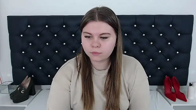 Snapshot of AbbyPleasure chatting on 02.28.25 AbbyPleasure online show from 02.28.25