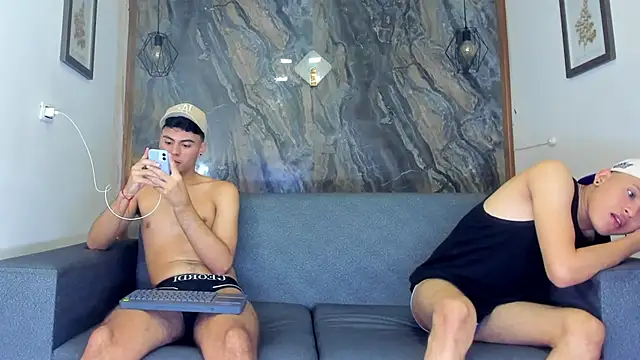 Snapshot of liam_genner_ chatting on 02.27.25 liam genner online show from 02.27.25