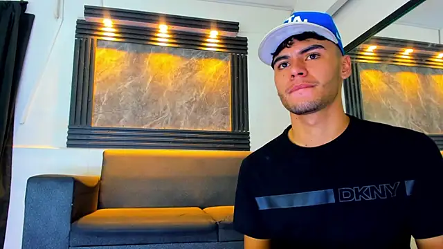 Snapshot of liam_genner_ chatting on 09.12.25 liam genner online show from 09.12.25