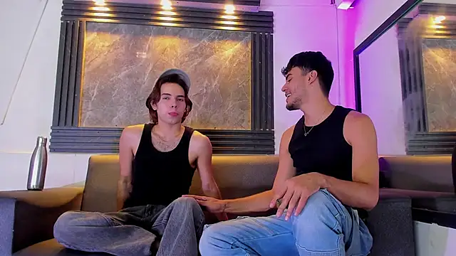 Snapshot of liam_genner_ chatting on 11.02.25 liam genner online show from 11.02.25