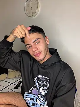 Snapshot of liam_genner_ chatting on 02.10.26 liam genner online show from 02.10.26