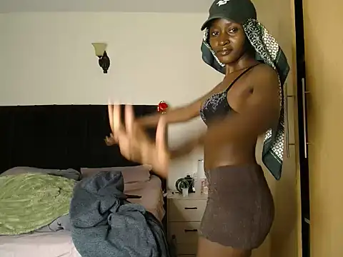 thicky anncy online show from 07.30.26