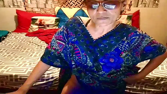 Snapshot of Indian_Blaze00 chatting on 01.09.26 Indian Blaze00 online show from 01.09.26
