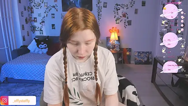 Snapshot of CallMeEffy1 chatting on 09.11.25 CallMeEffy1 online show from 09.11.25