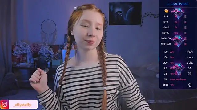 Snapshot of CallMeEffy1 chatting on 11.05.25 CallMeEffy1 online show from 11.05.25