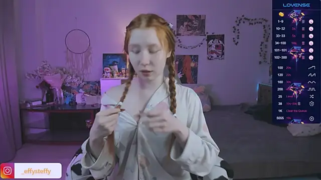 Snapshot of CallMeEffy1 chatting on 11.23.25 CallMeEffy1 online show from 11.23.25