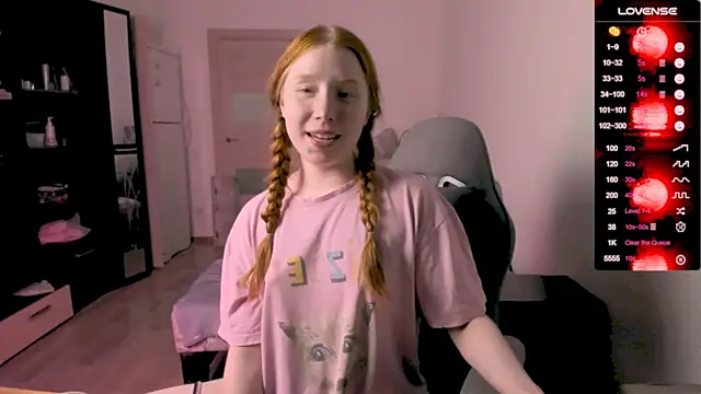 CallMeEffy1 online show from 08.02.26