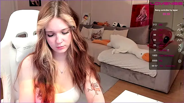 Snapshot of Frau_Lina chatting on 03.06.26 Frau Lina online show from 03.06.26