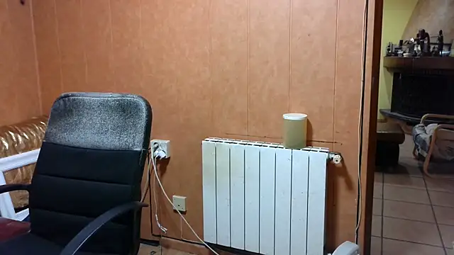 Snapshot of Lia_Y_PatrickX chatting on 11.12.25 Lia Y PatrickX online show from 11.12.25