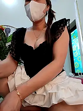 zizi public online show from 10.04.25