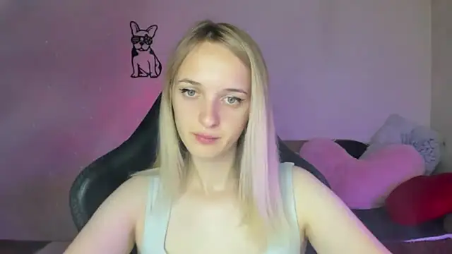 Snapshot of RouseReed chatting on 07.15.26 RouseReed online show from 07.15.26