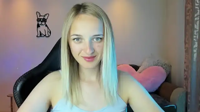 Snapshot of RouseReed chatting on 07.29.26 RouseReed online show from 07.29.26