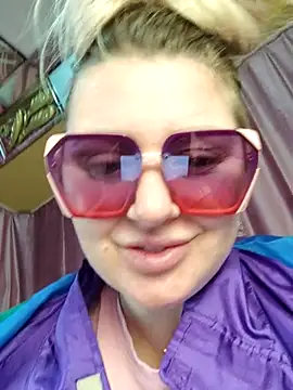 LadyLolyPop  online show from 05.08.26