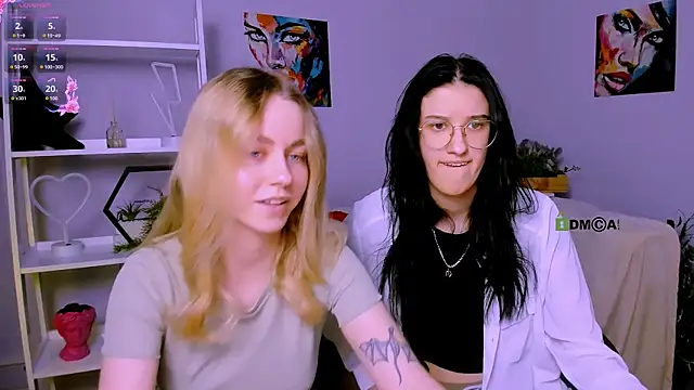 Snapshot of scarlet_mooore chatting on 02.28.25 scarlet mooore online show from 02.28.25