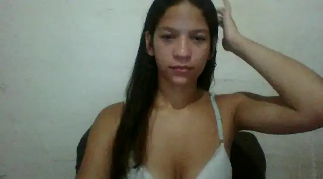 Snapshot of By_Aninha chatting on 03.16.25 By Aninha online show from 03.16.25